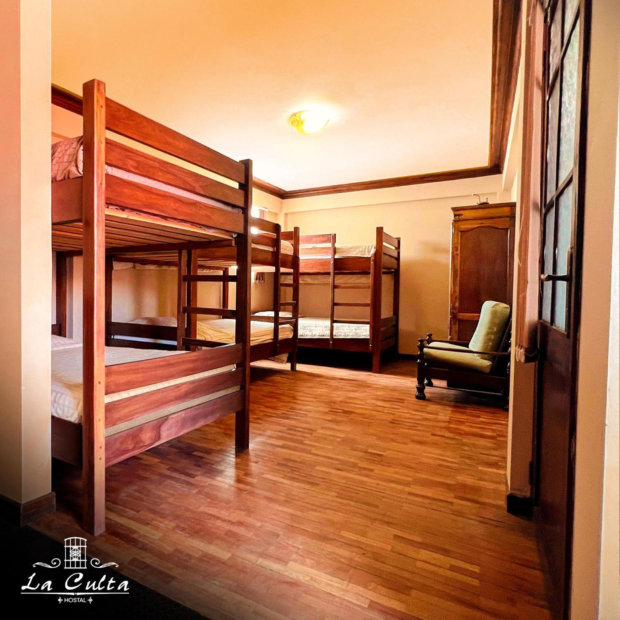 La Culta Centro Cultural Y Hostal 수크레 외부 사진