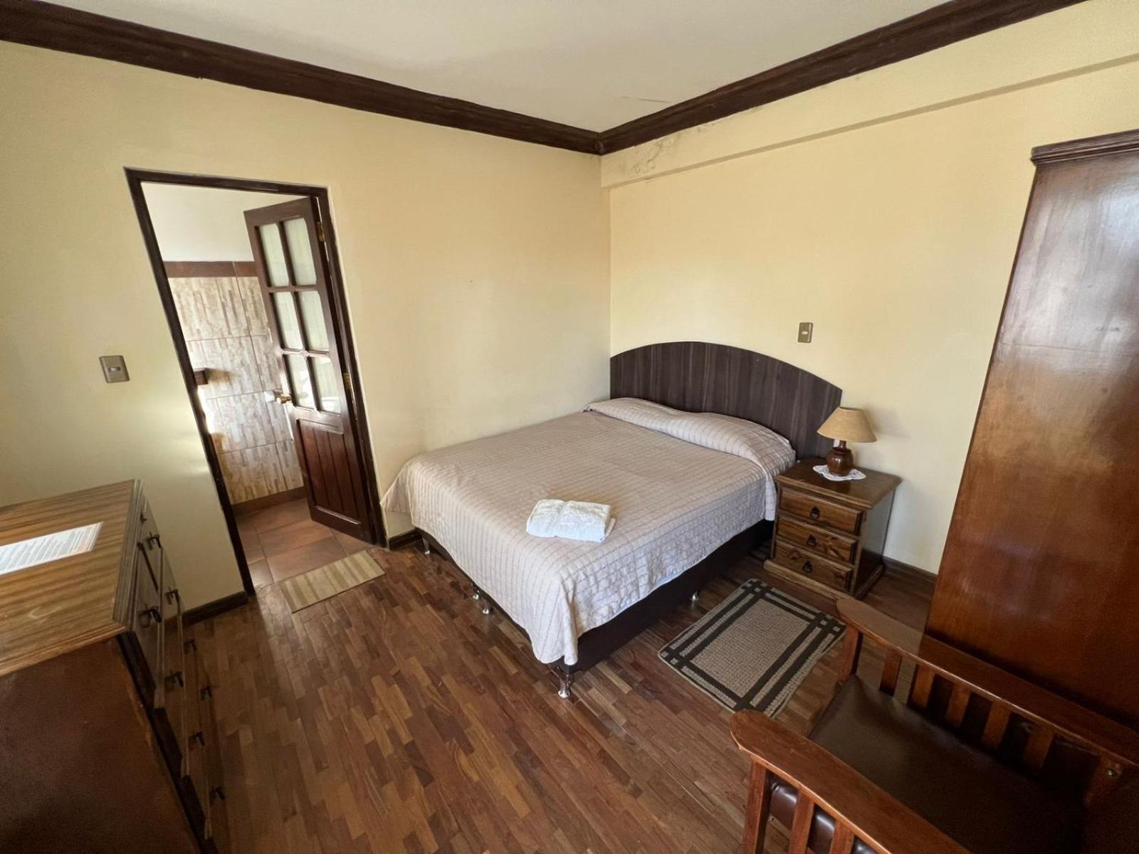 La Culta Centro Cultural Y Hostal 수크레 외부 사진