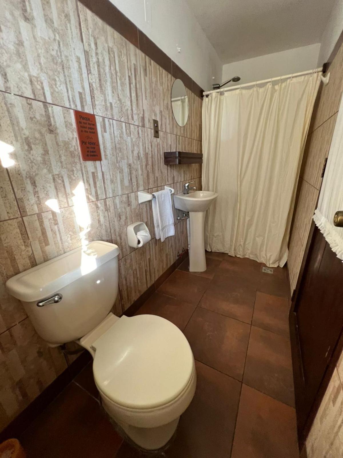 La Culta Centro Cultural Y Hostal 수크레 외부 사진